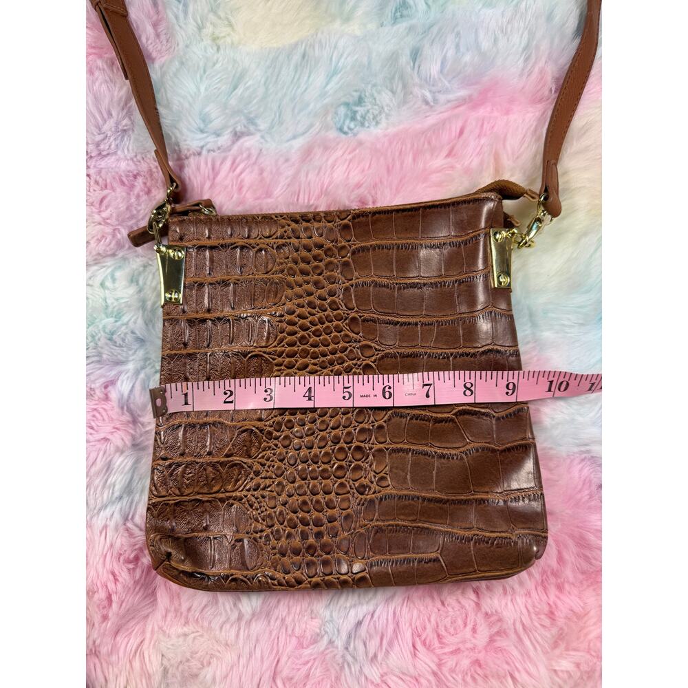 NWOT Brown Croc Embossed Crossbody Bag Gold Hardware Adjustable Strap - Picture 15 of 16